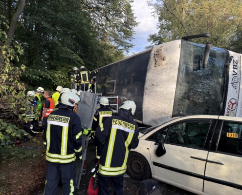 2 - Bus auf PKW (nah)